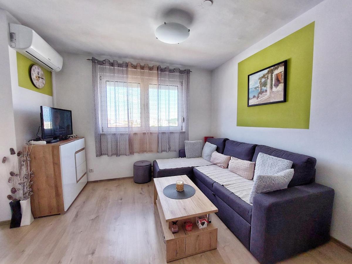 Dubravka Daire Pula Dış mekan fotoğraf